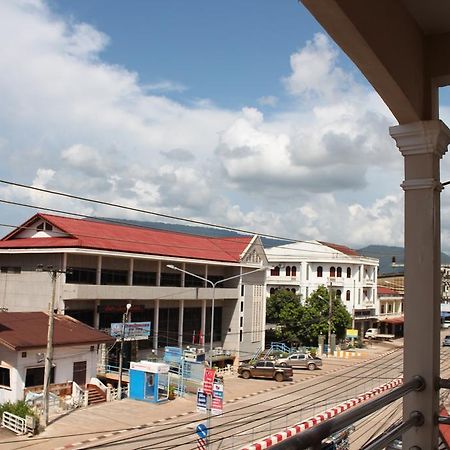 Alisa Guesthouse Pakse Exterior foto
