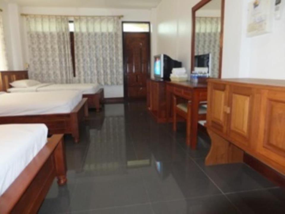 Alisa Guesthouse Pakse Exterior foto