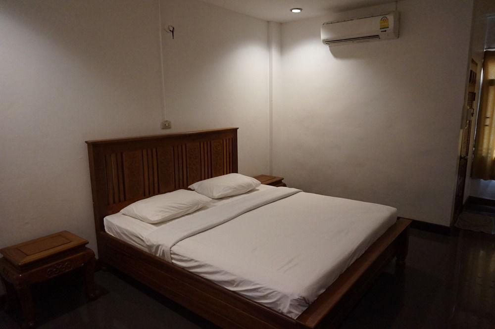 Alisa Guesthouse Pakse Exterior foto