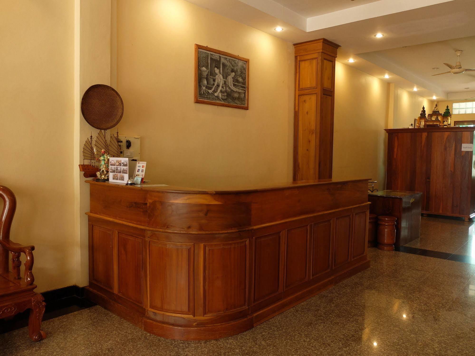 Alisa Guesthouse Pakse Exterior foto