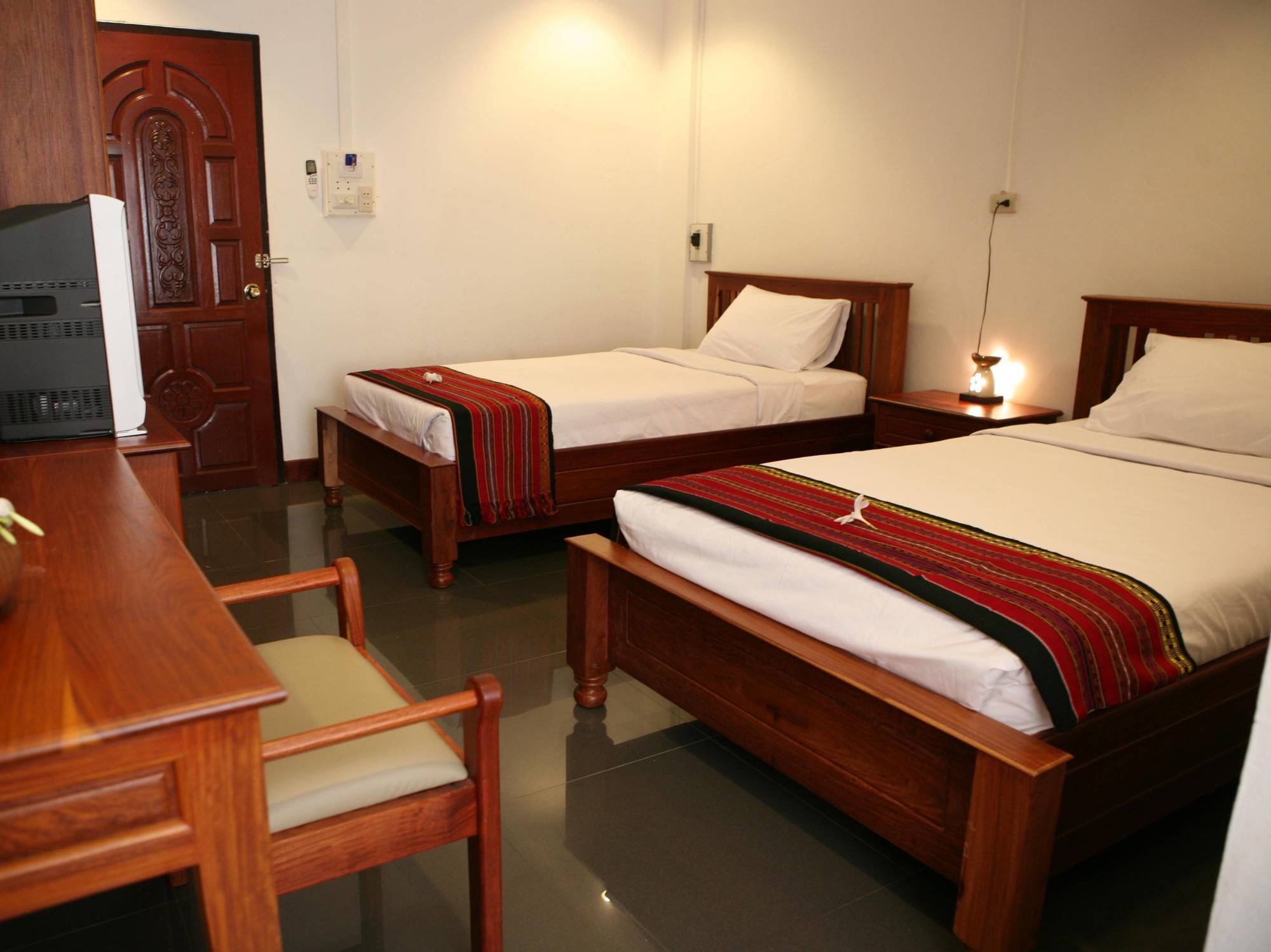 Alisa Guesthouse Pakse Exterior foto